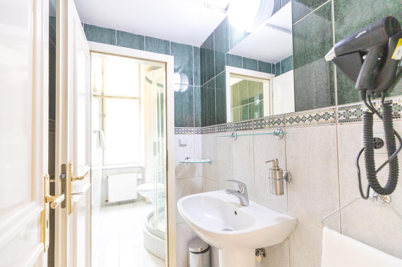 Vila Lanna Prague Ngoại thất bức ảnh