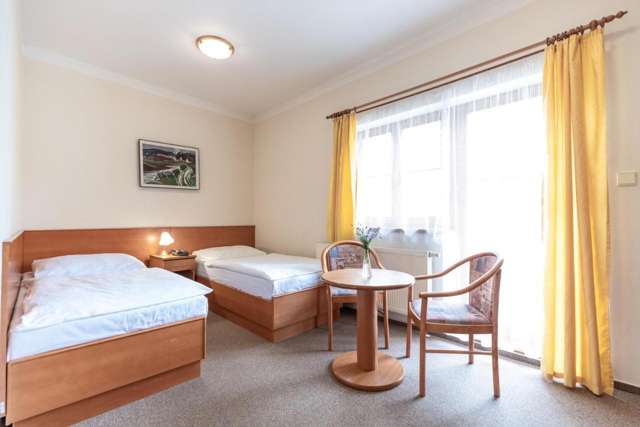 Vila Lanna Prague Ngoại thất bức ảnh